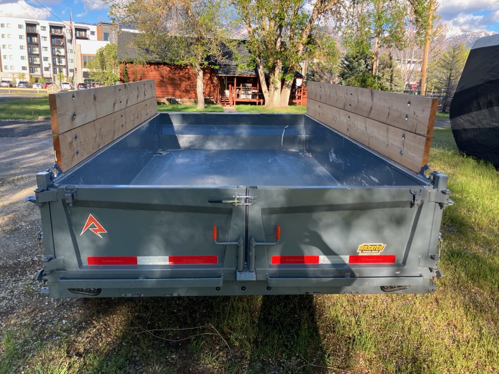7x12ft hydraulic dump trailer rental in Layton Utah - 10,330 lbs capacity for construction and landscaping